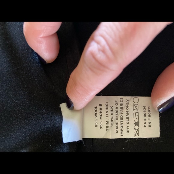 ▪️MARC JACOBS Black Pleated Skirt with Silk trim and accents - Picture 10 of 16